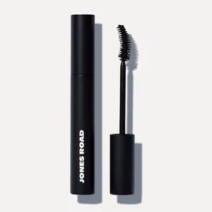 New! JONES ROAD The Mascara in Pitch Black